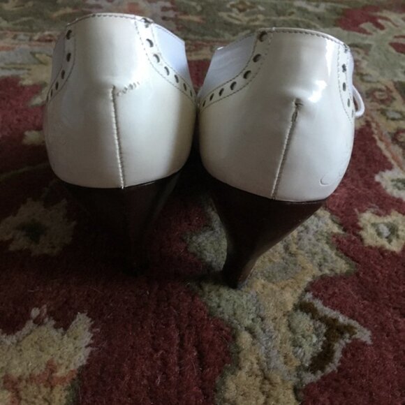 JOHN FLUEVOG Chamomile Teapots White + Ivory Shoes Size 8 - Picture 7 of 11